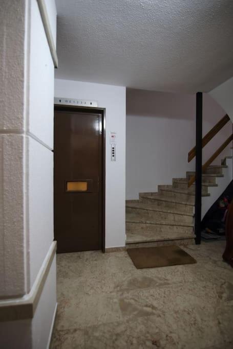 Eclectic Apartment Near Downtown Heraklion  Exterior photo